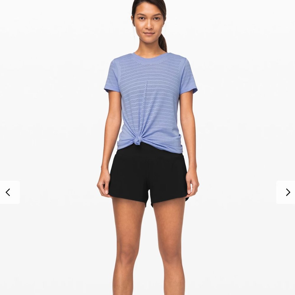 Black Lululemon Speed up Shorts 4" SIZE 4